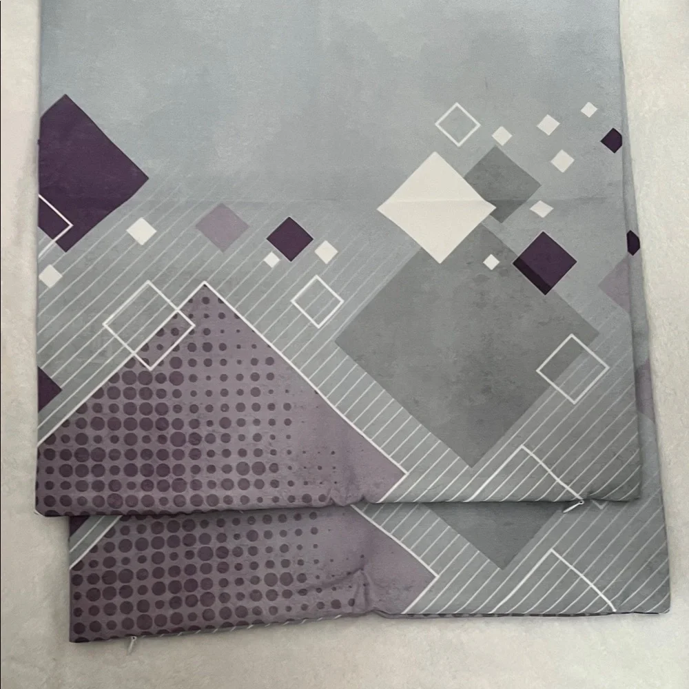 Gray/ Purple Pillow Covers Set   16”x16” - Picture 2 of 3